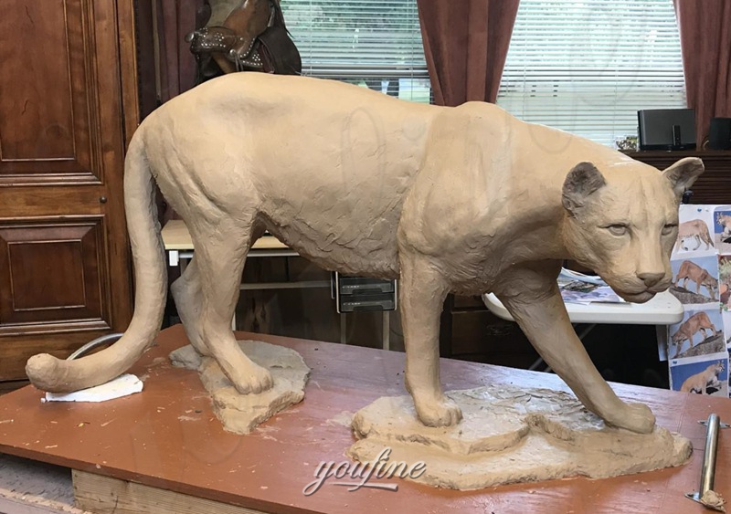 Mountain Lion Statue Clay Model