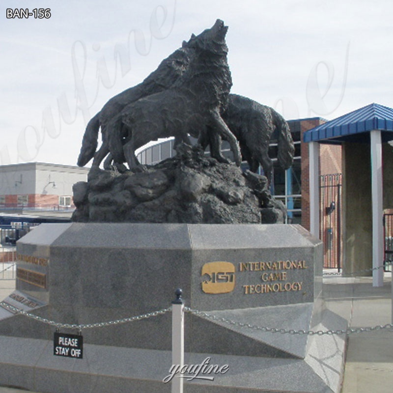 bronze wolf pack statue