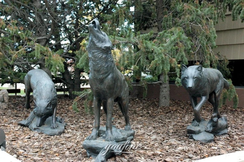 bronze wolf statues for the yard