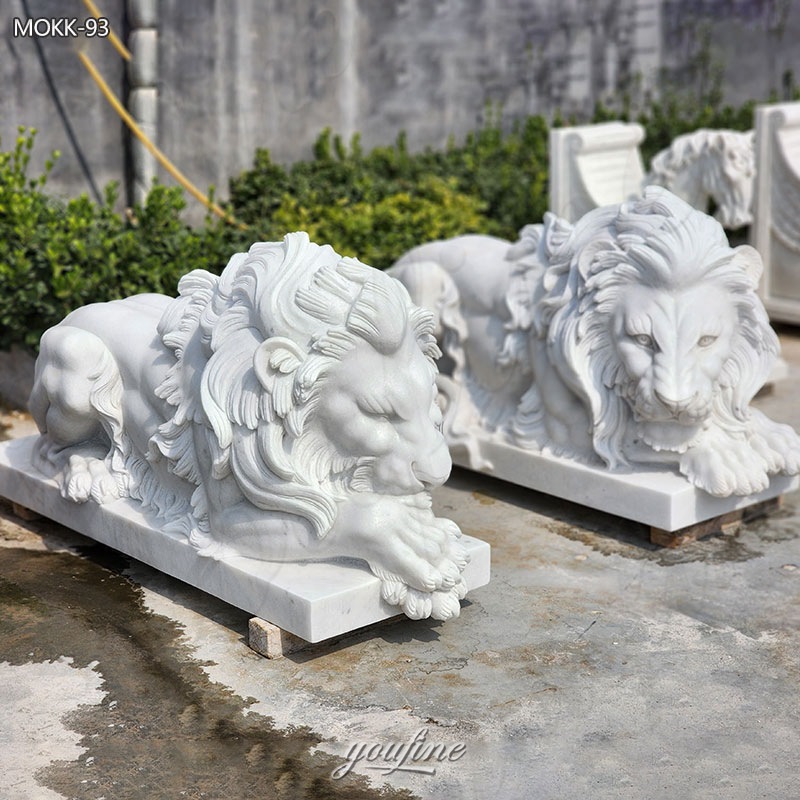 sleeping lion sculpture