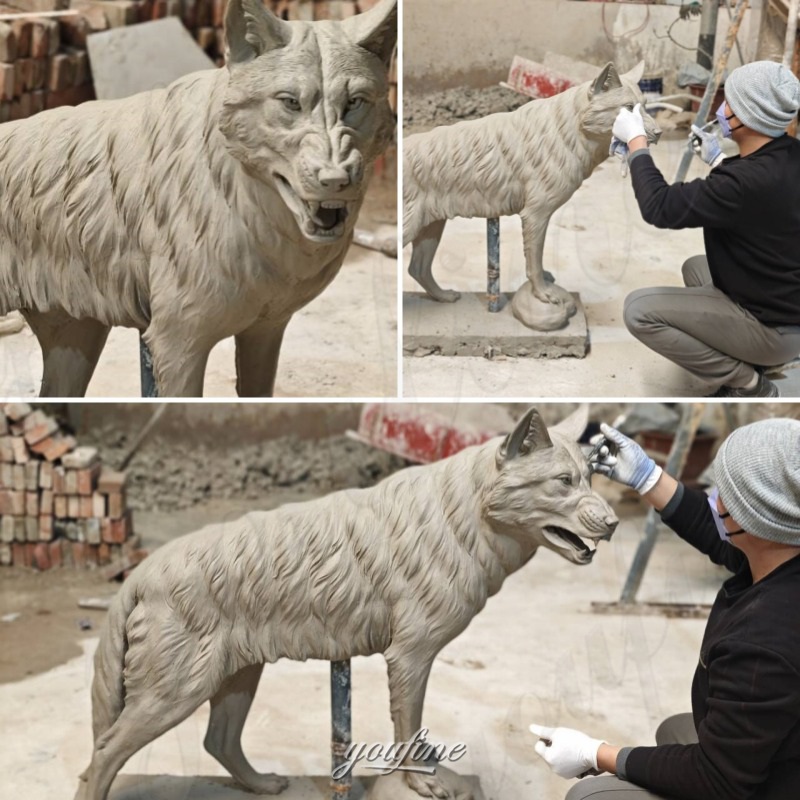 wolf garden statue