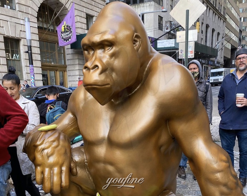 Harambe-bronze-sculpture