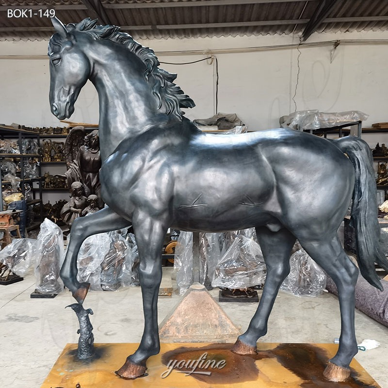 life size outdoor horse sculpture