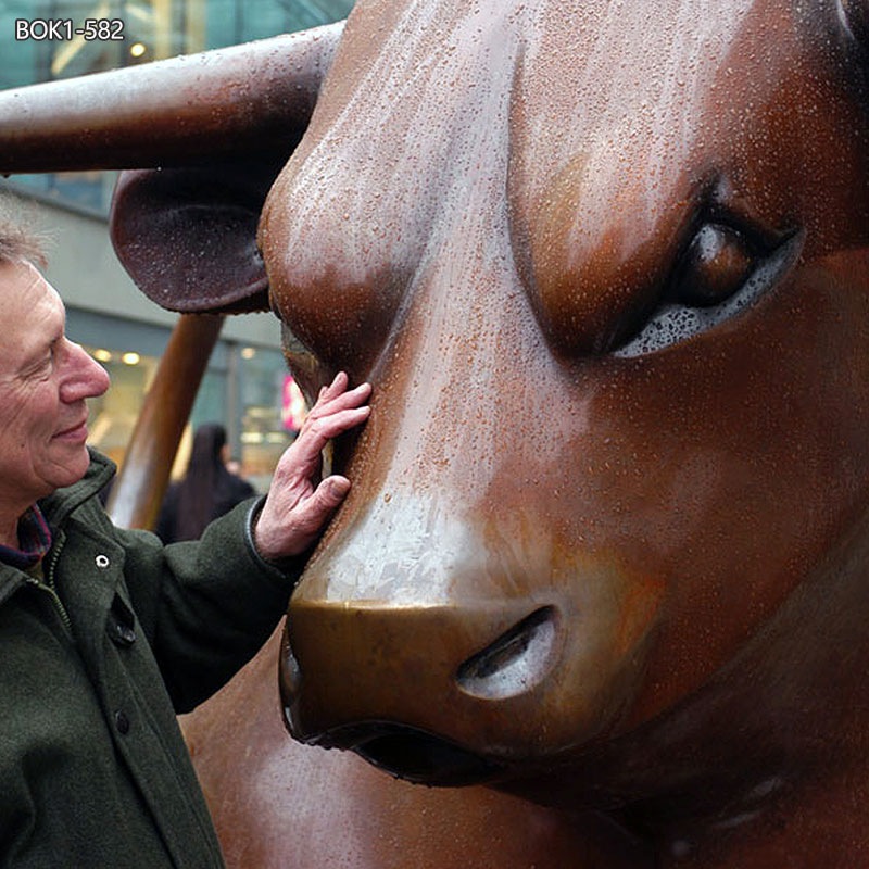 bronze london bull statue