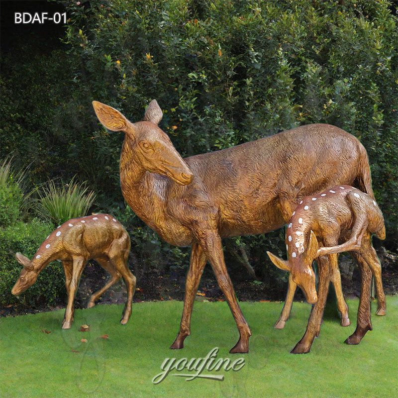 bronze doe and fawn statue (1)