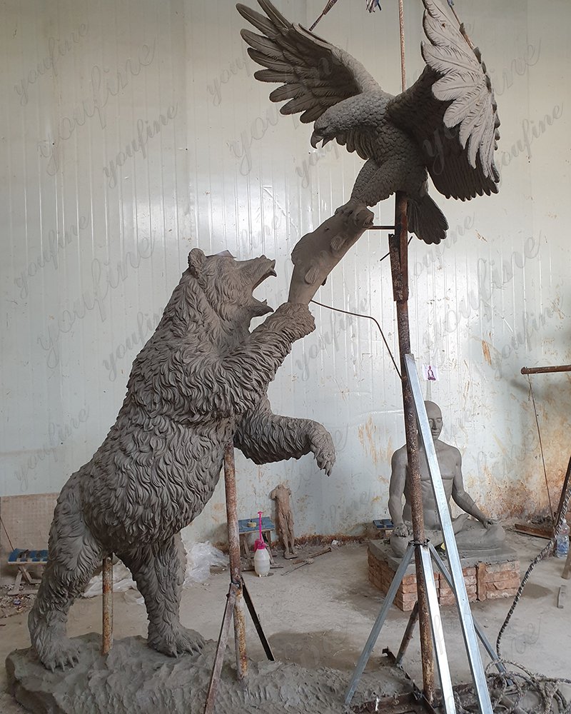 bear and eagle clay model (1)