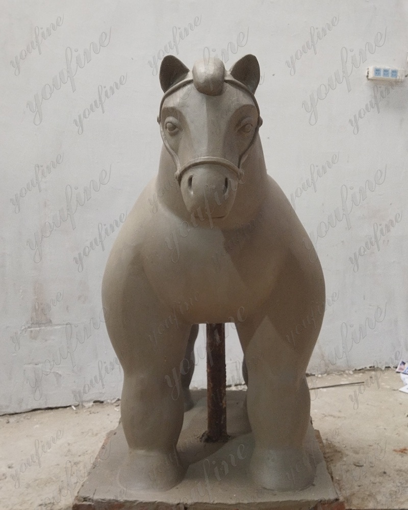 fat horse statue clay model (3)