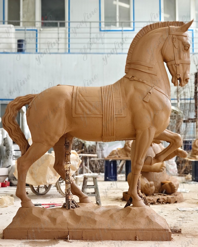 horse statue clay model (3)