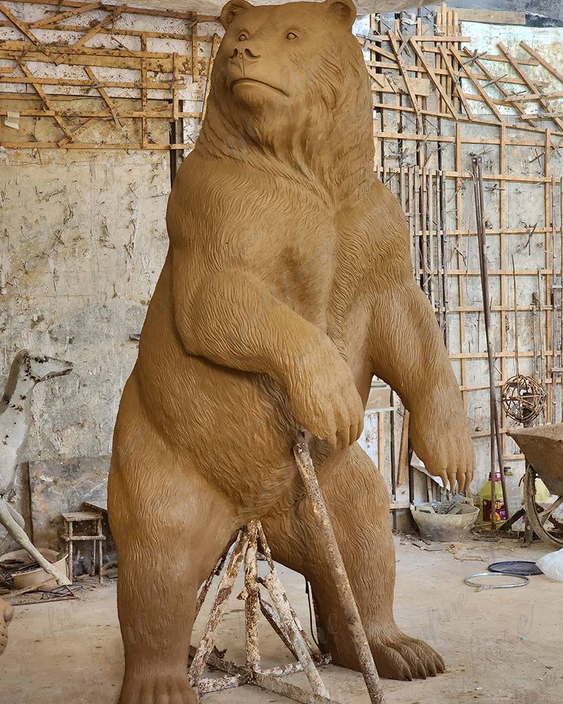 large bear clay model (1)