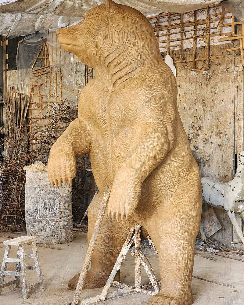 large bear clay model (2)