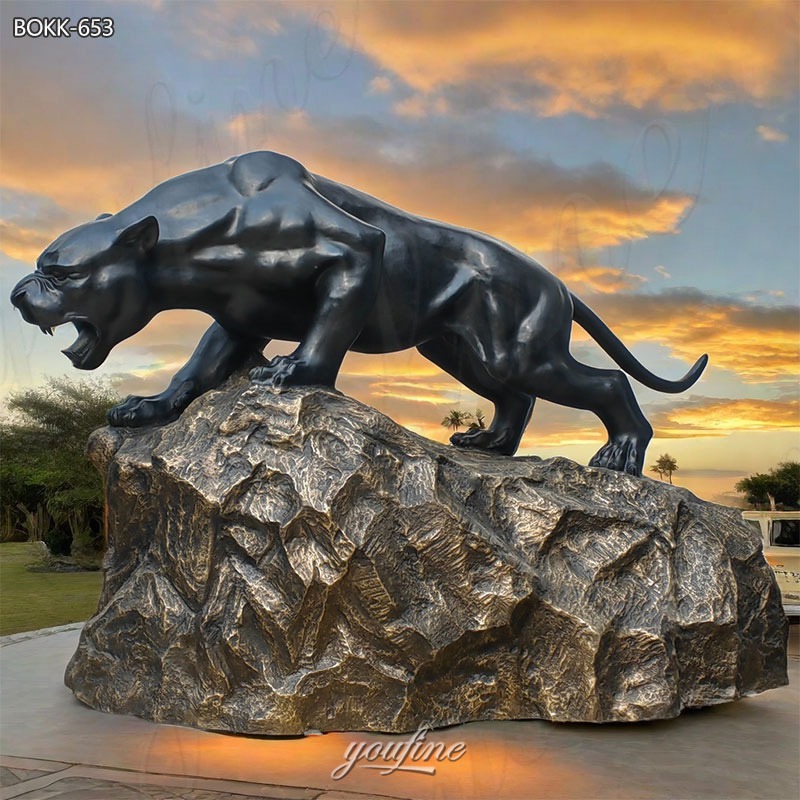 life size leopard statue