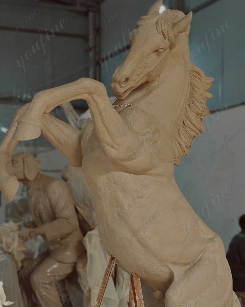 rearing horse statue clay model (4)