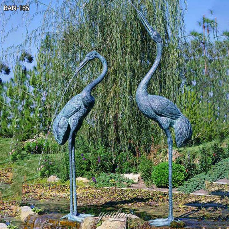 crane pair statue