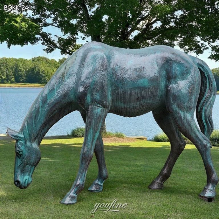 garden horse statues