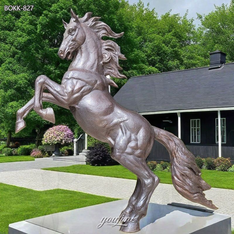 brown horse statue